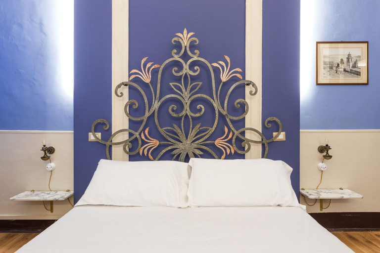 Bedroom 3, Let's B&B, Catania