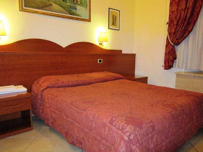Bedroom 5, Termini B&B, Rome