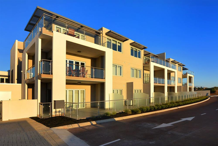 Exterior & Views 2, Bunbury Seaview Apartments, Bunbury