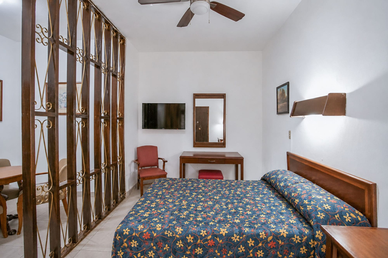 Bedroom 4, Hotel Premier, Saltillo