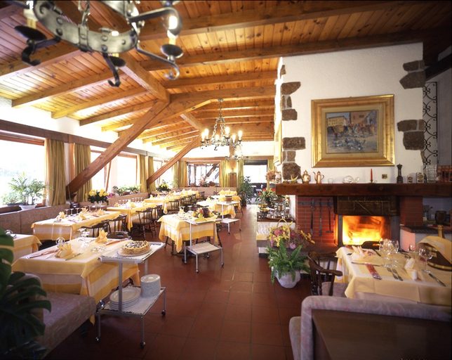 Food & Drinks, Residence Al Caminetto, Trento