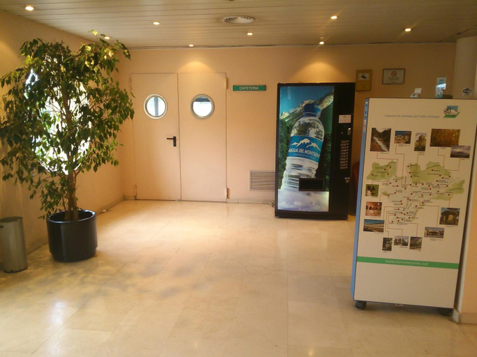 Others 5, Hotel Montmelo, Barcelona