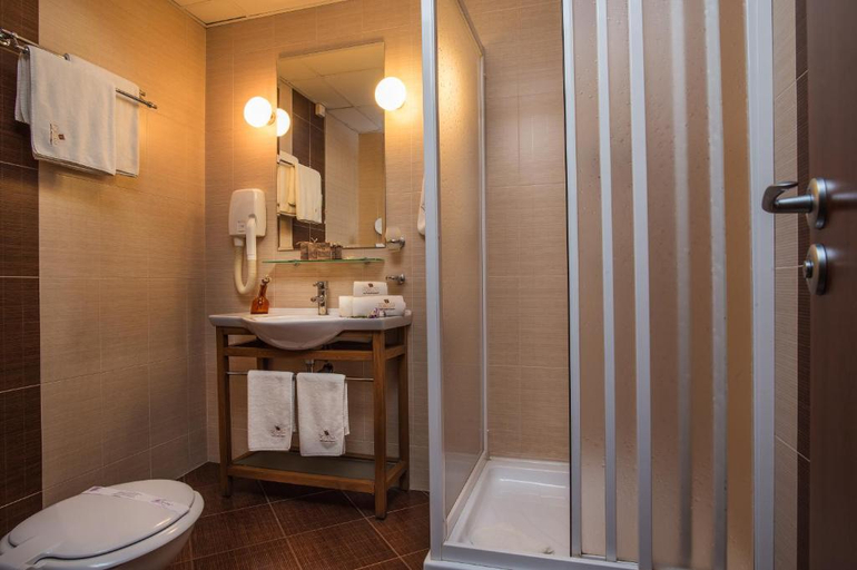 Bathroom 4, hotel-restaurant FORUM, Stara Zagora