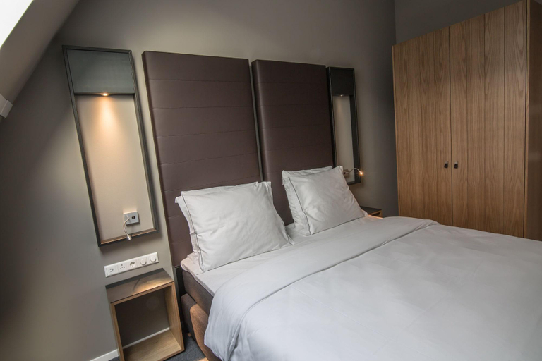 Bedroom 4, Apartments De Hallen, Amsterdam