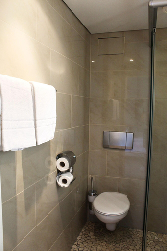 Bathroom 4, Koblenz Valley Hotel by Belvilla, Mayen-Koblenz