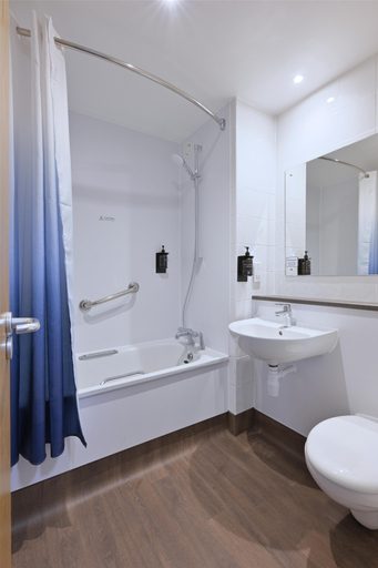 Bathroom 4, Travelodge Pembroke Dock, Pembrokeshire