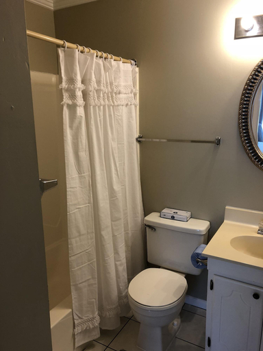Bathroom 4, Hilton Head Island Beach & Tennis Resort, Beaufort