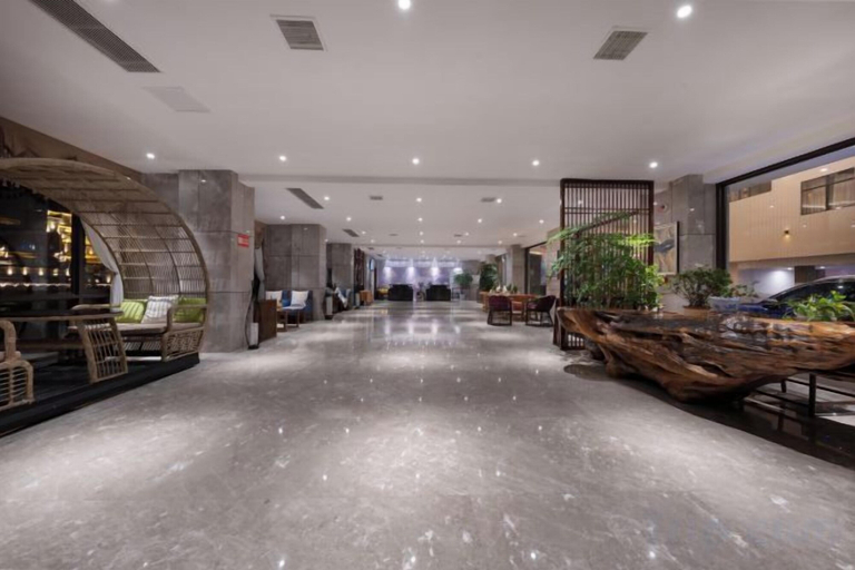 Lobby 4, Qixinlong Sightseeing Hotel, Qiandongnan Miao and Dong