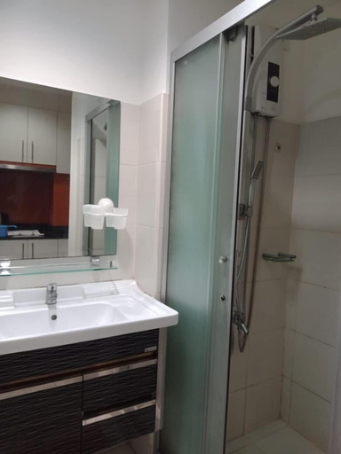 Bathroom 5, Jericho's Place, Pasay City
