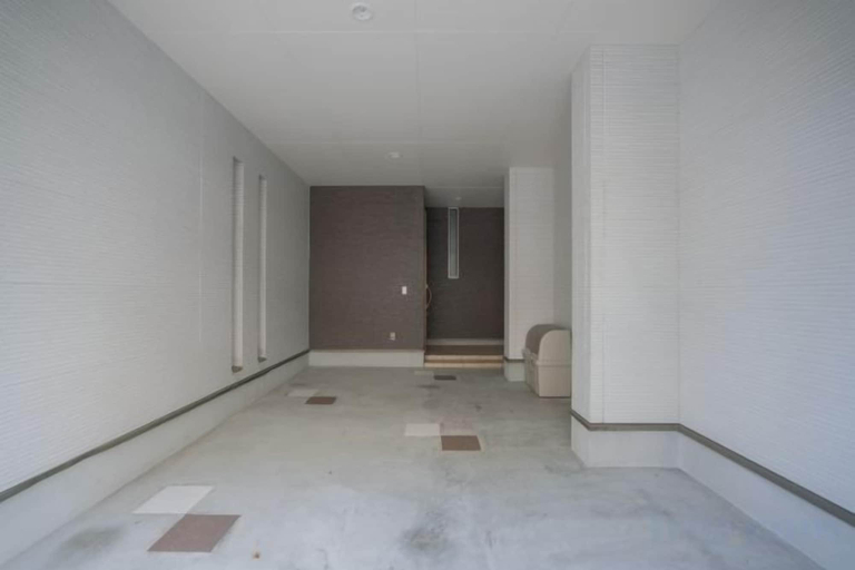 2, Tabi Time・Tamaede Nishi Extra-large parking space, suitable for large vehicles, Osaka