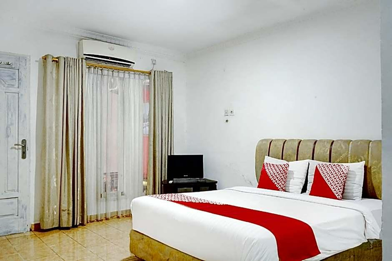 Room 4, Reddoorz Syariah Near Plaza Andalas Padang 2, Padang