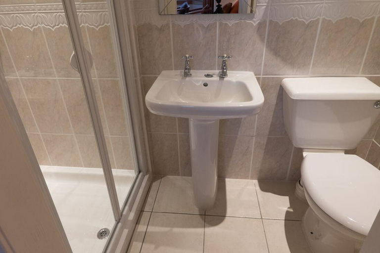 Room 4, Cedars Guest House, Argyll and Bute