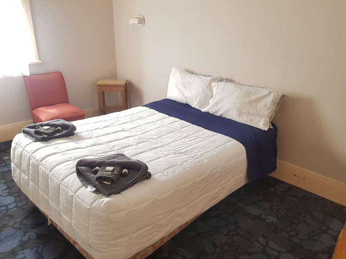 Bedroom 3, The Northern Wairoa Hotel, Kaipara