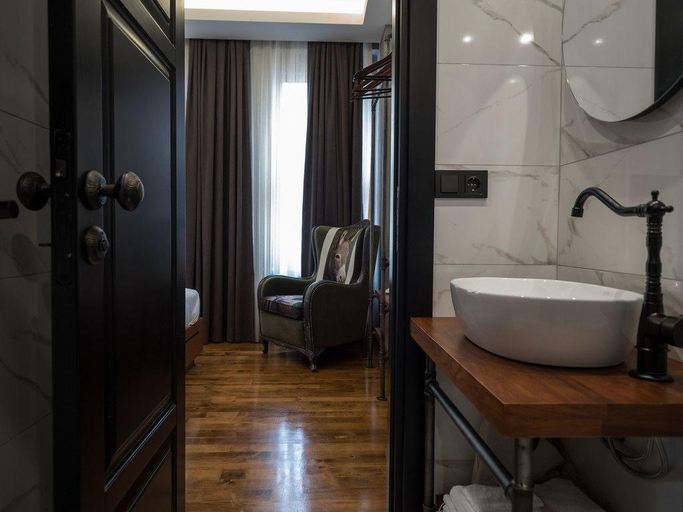 Bathroom 5, GalataCo Hotel, Beyoğlu
