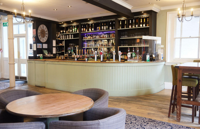 Bar 4, George Hotel, Cambridgeshire