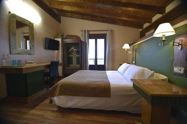 Room 5, Palacio De Orisoain, Navarra