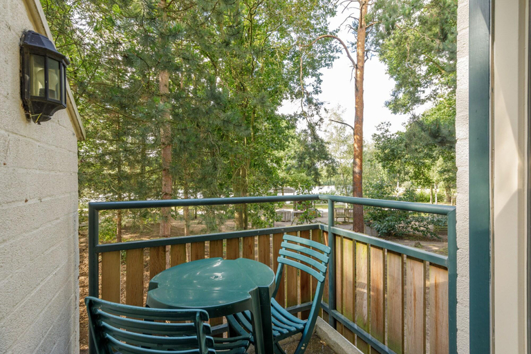 Bedroom 4, Hotel Het Heijderbos by Center Parks, Gennep