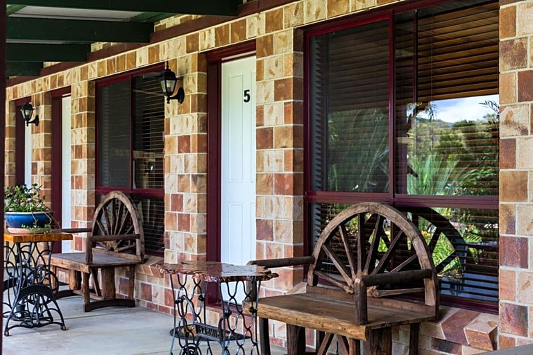 Public Area 3, The Bearded Dragon Boutique Hotel, Beaudesert  - Pt A