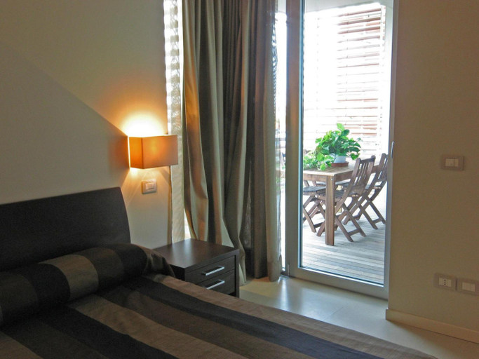 Others 5, Residence Delfina, Rimini
