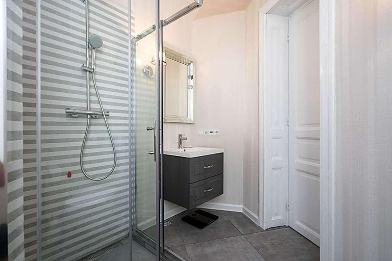 Bathroom 3, Highline Downtown Old Town Unirii Square, Municipiul Bucuresti