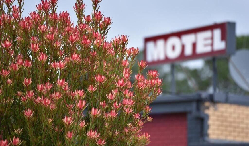 Exterior & Views 2, Edenhope Motor inn, West Wimmera