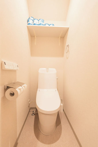 Bathroom amenities 5, b&FLAT-Hanazono, Osaka