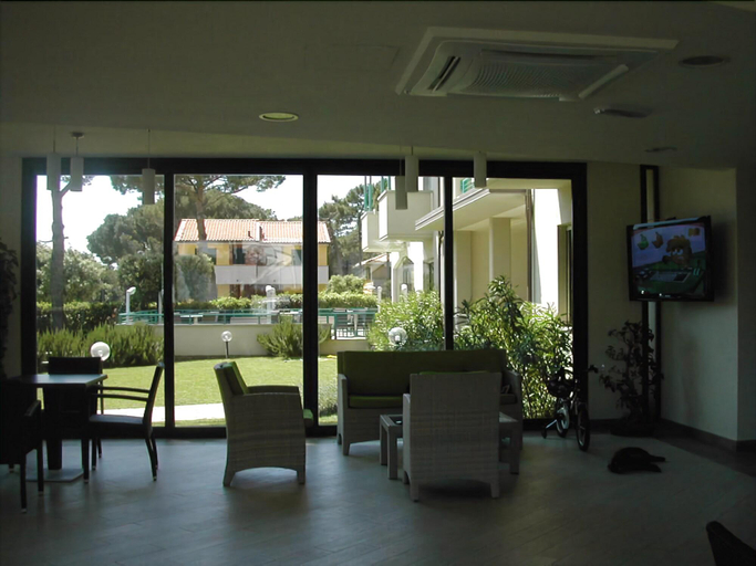 Public Area, Hotel Flora, Livorno