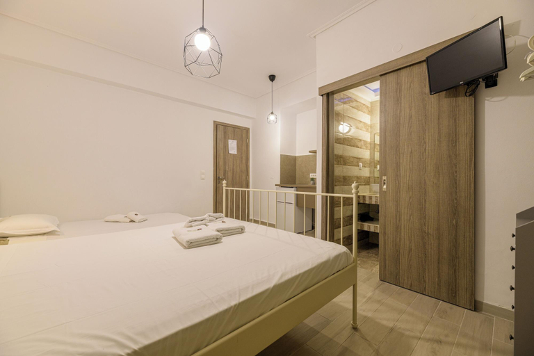 Room 3, Denise Studios & Apartments, Ionian Islands