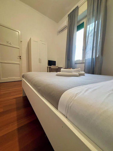 Room 5, Castelnuovo Rooms & Breakfast, Palermo