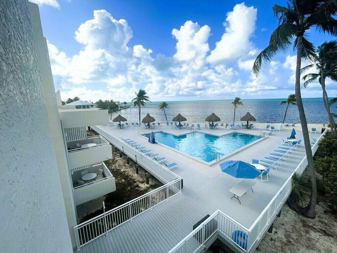 Sport & Beauty 2, Caloosa Cove Resort By Coolvacay, Monroe