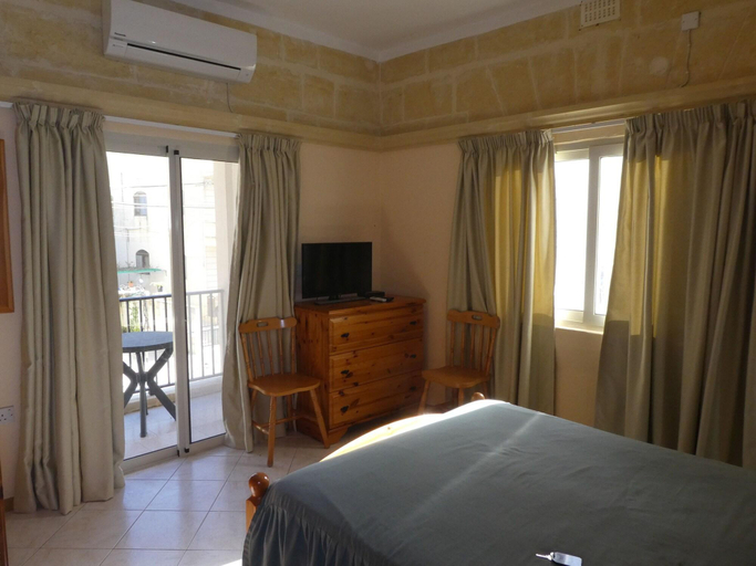 Room 3, San Antonio Guest House