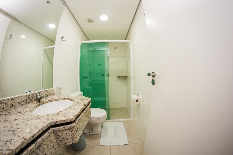 Bathroom, Hotel Recanto Pousada, Piratuba