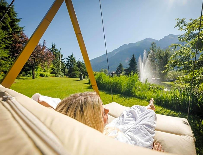 Public Area 3, Forster, Innsbruck Land