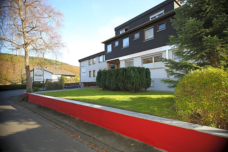 Exterior & Views 2, Bechtel Burbach, Siegen-Wittgenstein