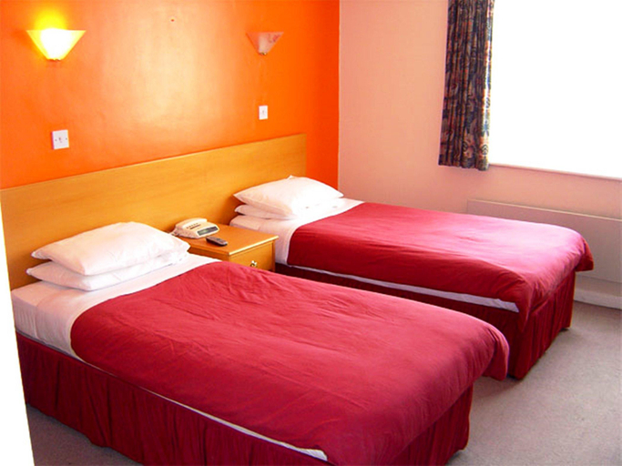 Room 2, Abbey House, Reading