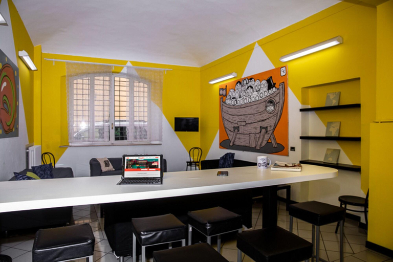 Room 5, Hostel Modena San Filippo Neri, Modena
