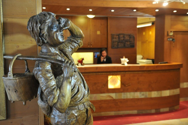 Public Area 5, Hotel Excelsior Planet, Aosta