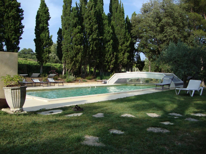 Others 5, Château Juvenal, Vaucluse