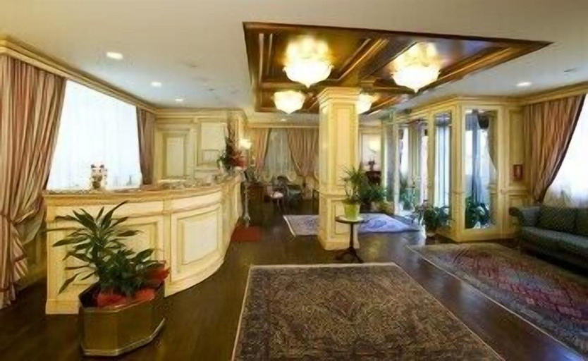Lobby 5, De La Ville, Aosta