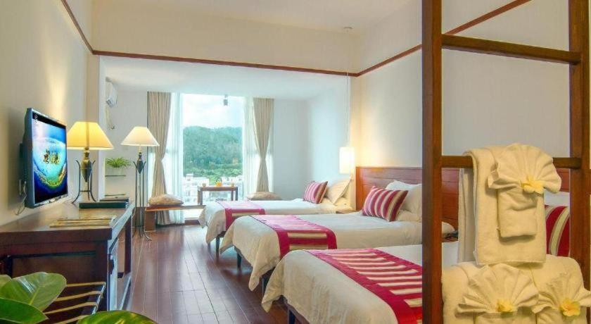 Bedroom 2, Sea Rainbow Hotel, Sanya