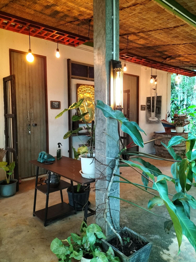 Public Area 3, Baan Hotelier Resort, Muang Trat