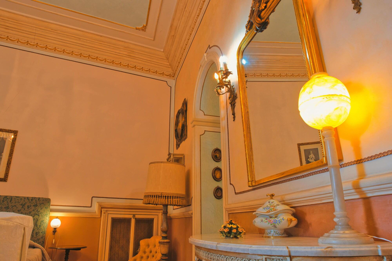 Room 2, B&B Flora House, Salerno