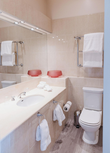 Bathroom 4, Horsted Place Hotel, East Sussex