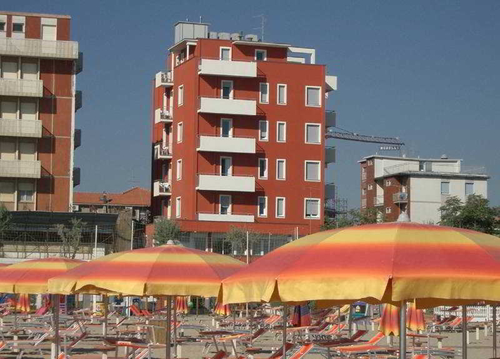 Exterior & Views 5, Pacesetter, Rimini
