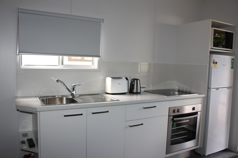 Room 2, Huntsville Caravan Park, Maryborough