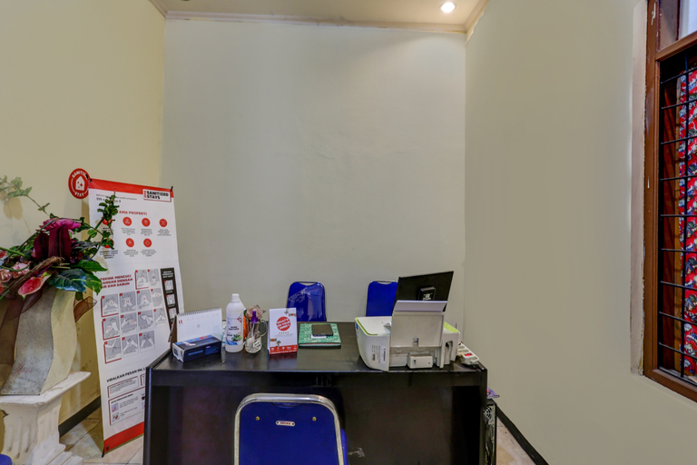 Lobby 4, Super OYO 3767 Permata House, Jakarta Utara