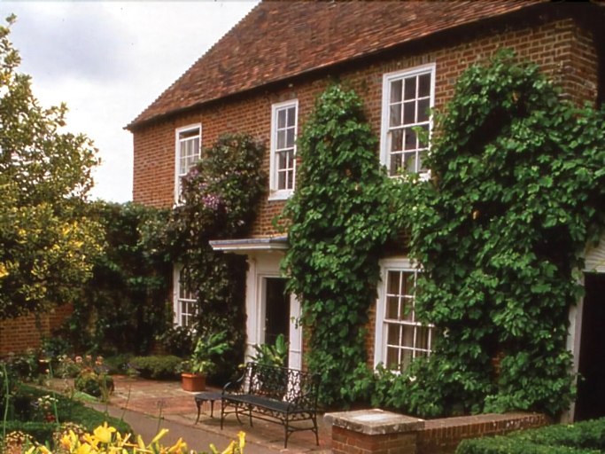 General view 1, The Stable Courtyard Bedrooms At Leeds Castle, Kent