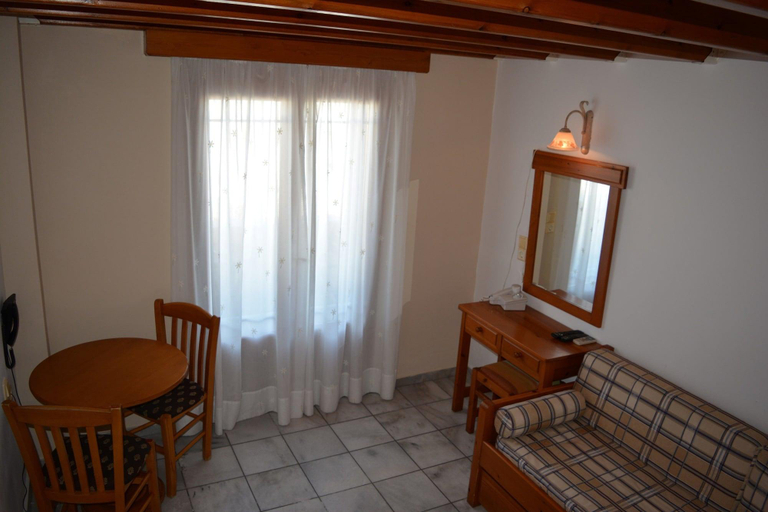 Others 4, Anemomilos Suites, South Aegean