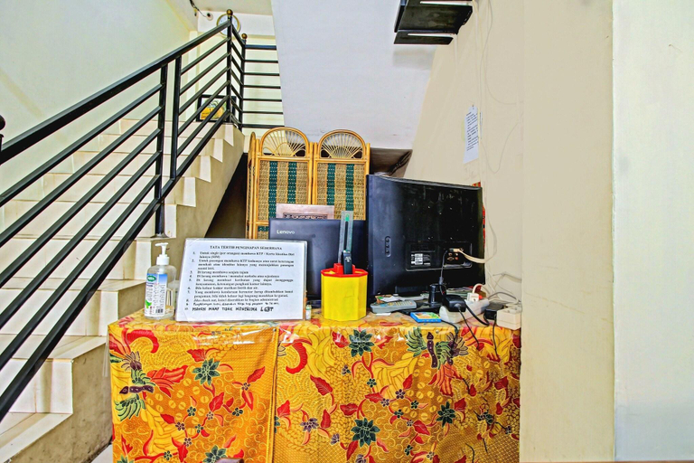 Lobby 5, 90226 Penginapan Sederhana Syariah, Palembang
