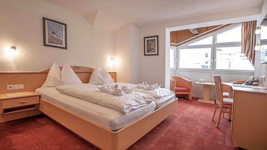 Bedroom 3, Viktoria, Landeck